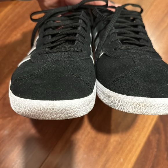 Adidas Gazelles EUC - Picture 10 of 16